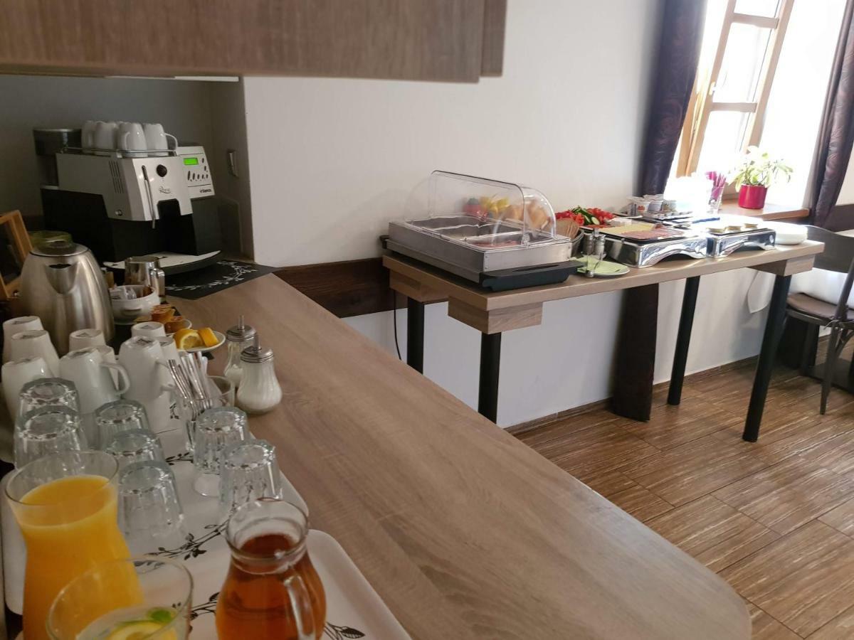 Restaurace A Penzion Bludovecek Bludov (Sumperk) Exterior foto